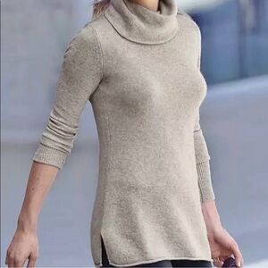 Athleta Surrey 100% Cashmere Turtleneck Sweater - Oatmeal